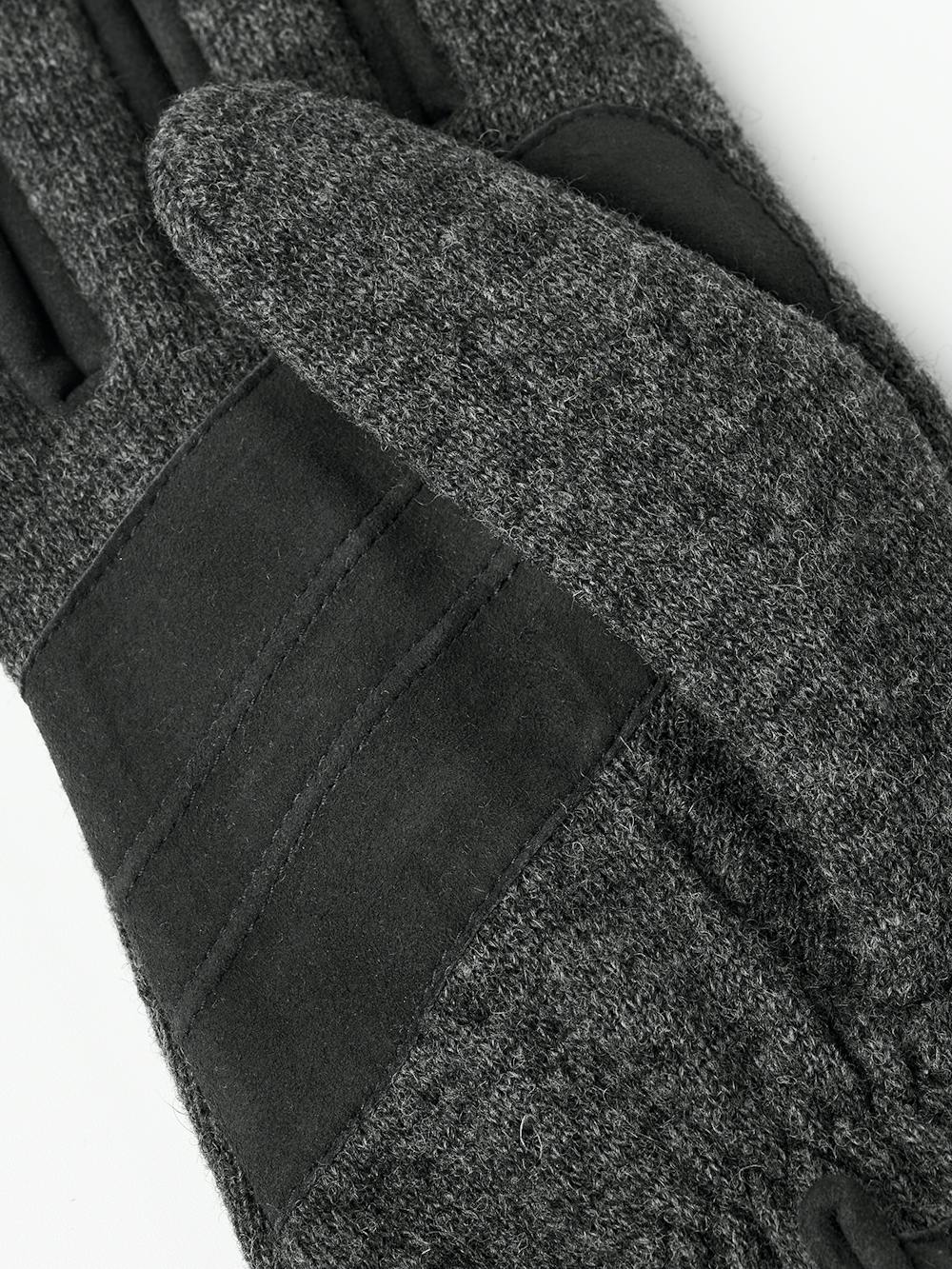 Dark gray wool jersey glove with suede details
 (5 of 5)