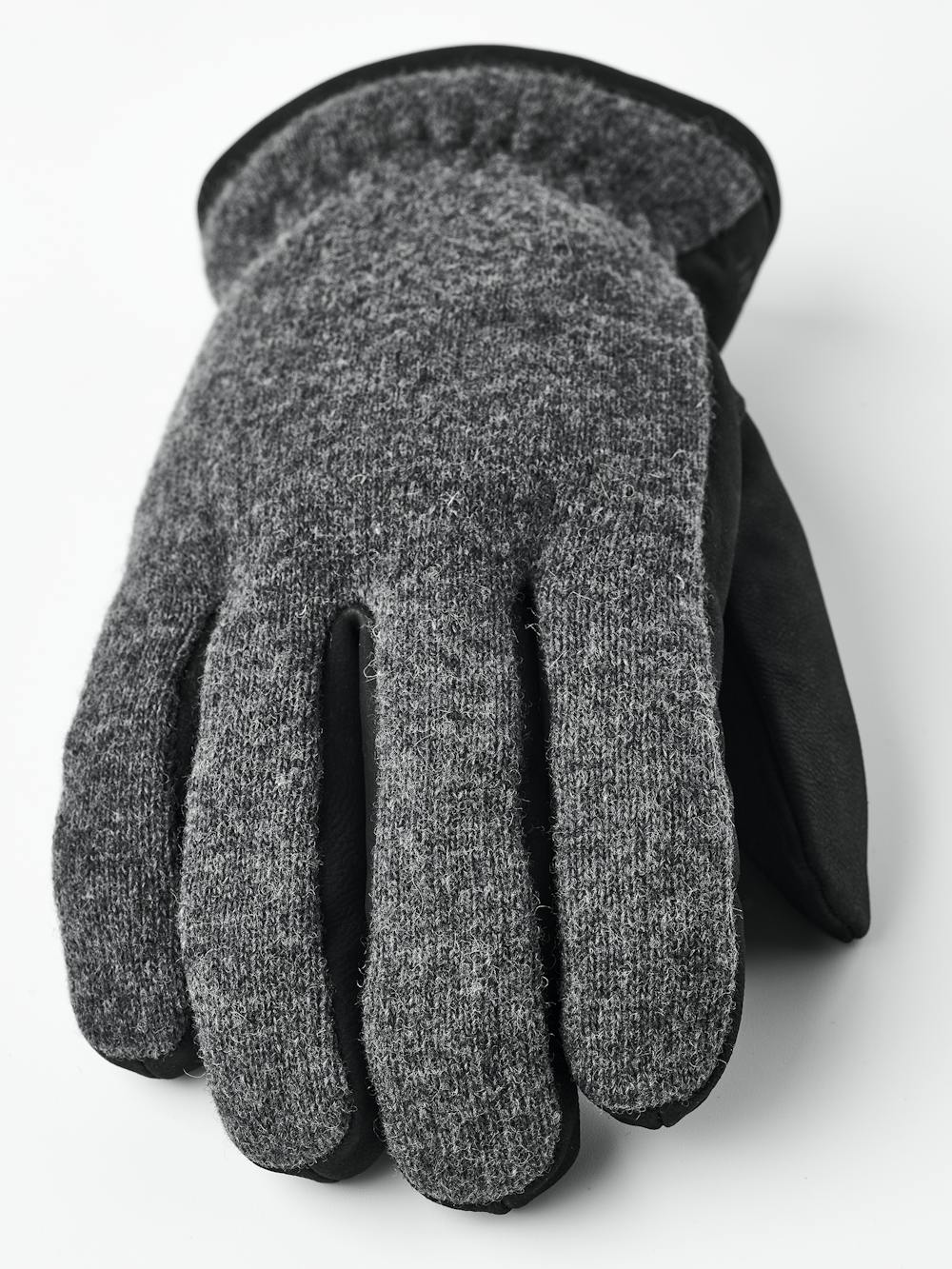 Noah i färgen Koks & svart (2 av 5)