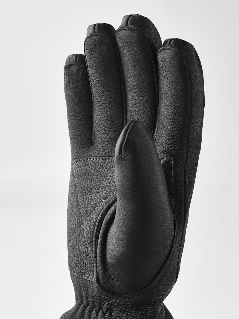 Black machine-sewn deerskin glove
 (6 of 6)