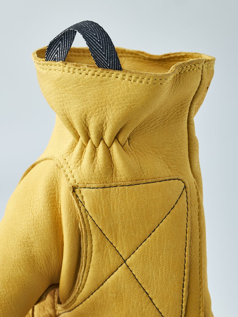 Eira in the color Natural yellow (3 of 9)