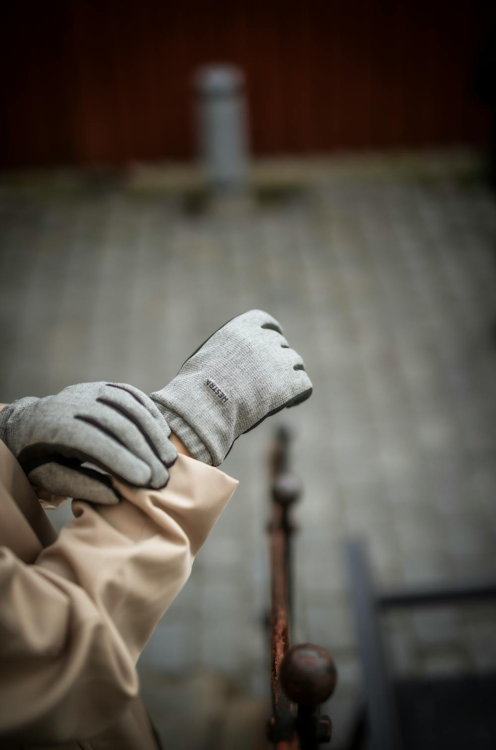 Light gray fabric glove with black palm
 (4 of 8)