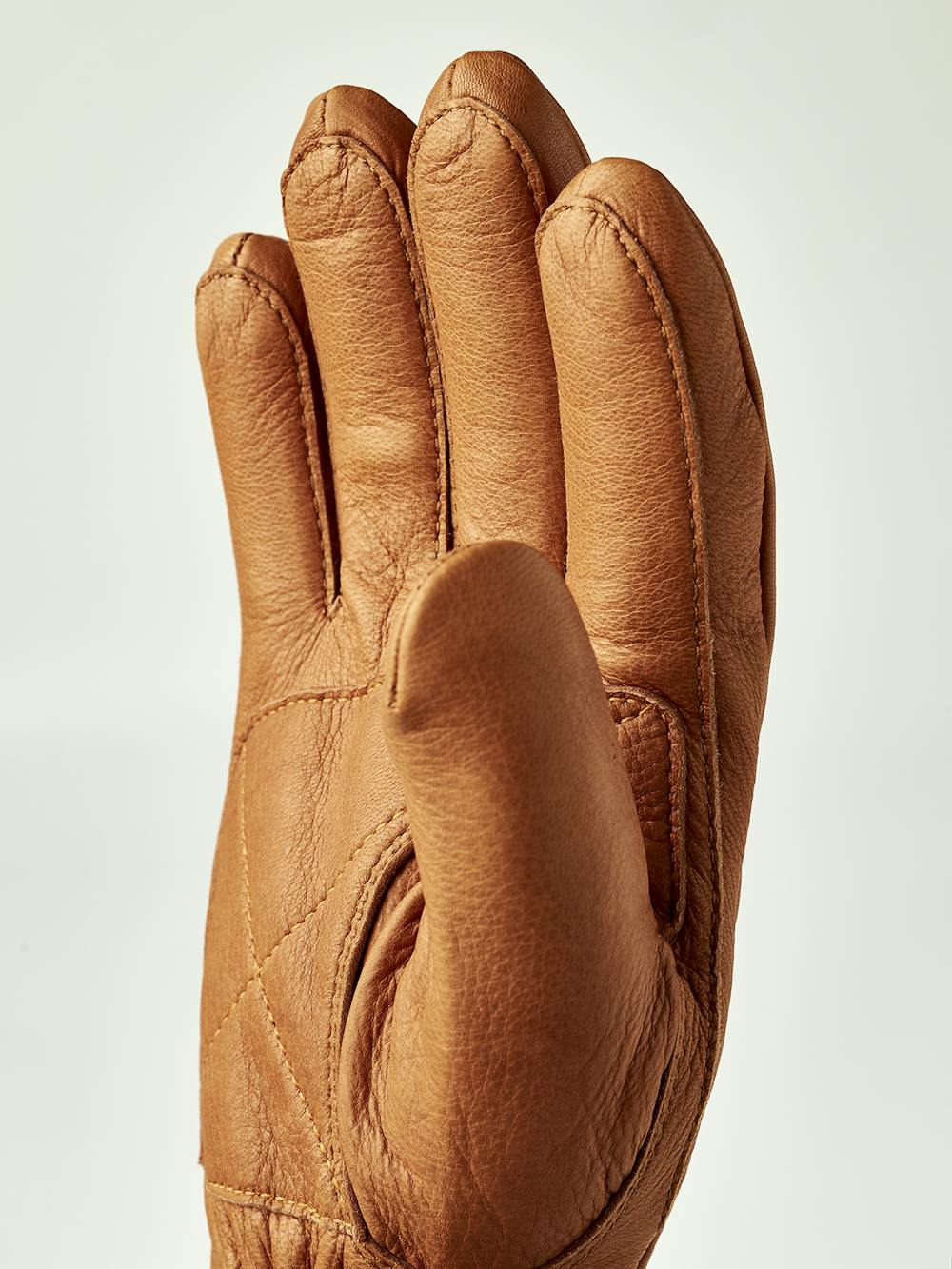 Light brown machine-sewn deerskin glove
 (6 of 7)