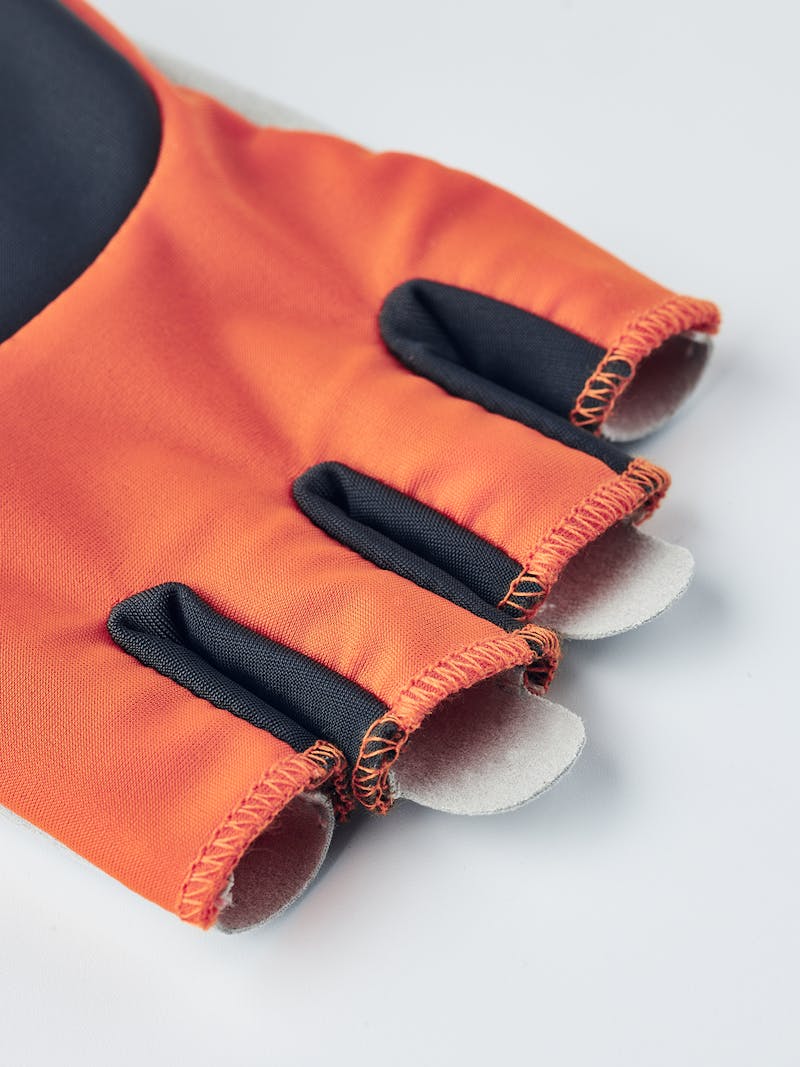 Sprint Short 5-finger in the color Orange/Dark Grey (6 of 8)