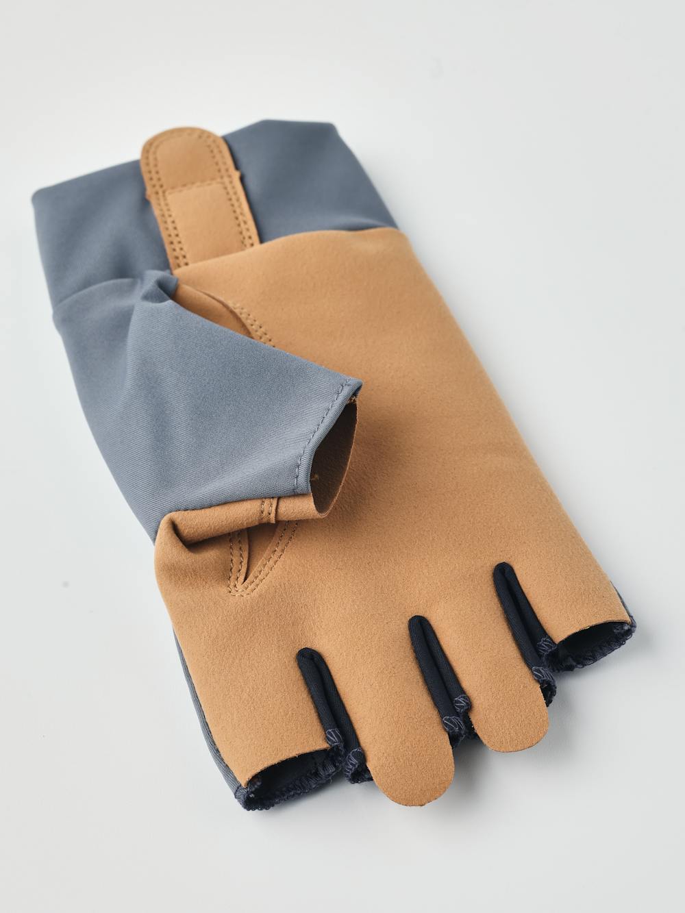 Sprint Short - 5 finger in der Farbe Grey/Grey (5 oder 5)