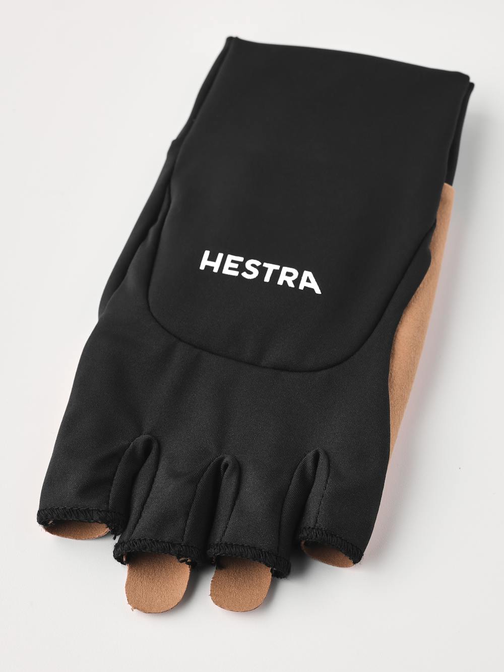 Sprint Short - 5 finger in the color Black (4 of 5)