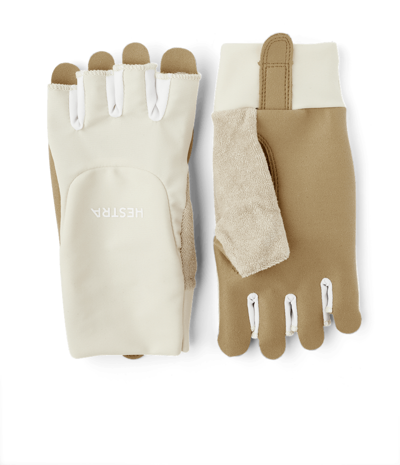 Sprint Short 5-finger in the color Almond White (1 of 4)