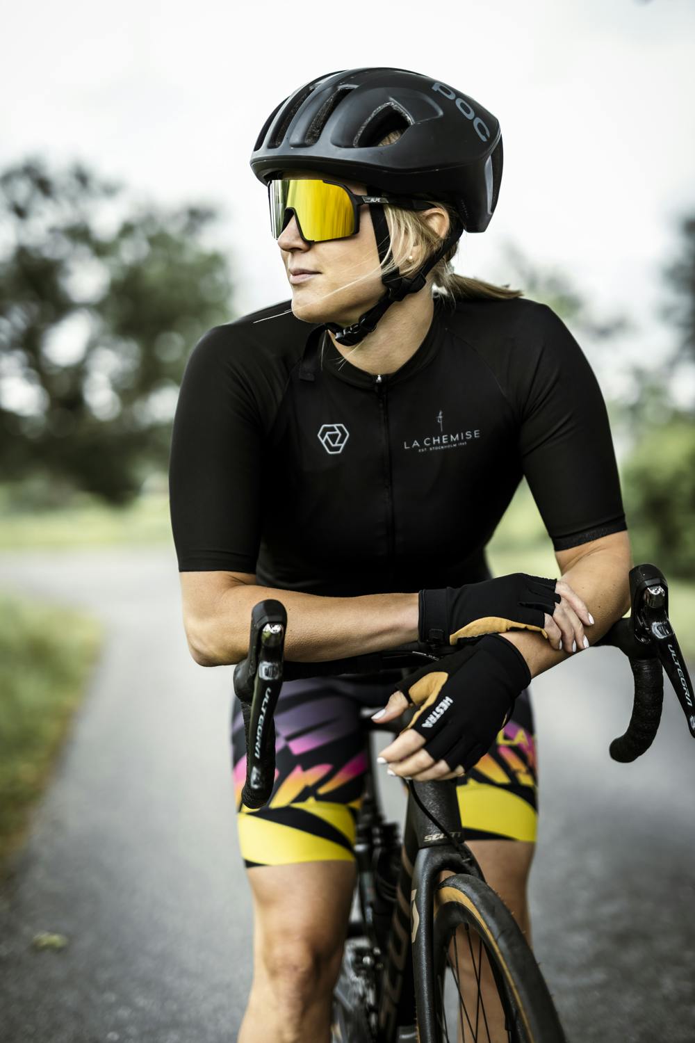 Bike Guard Short 5-finger in the color Black (4 of 7)