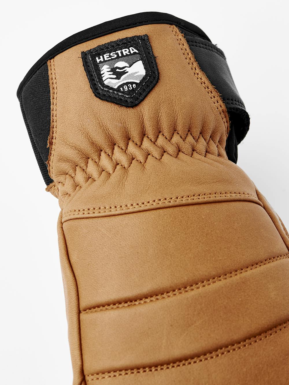 Ljusbrun tumhandske i nötnappa
 (2 av 5)