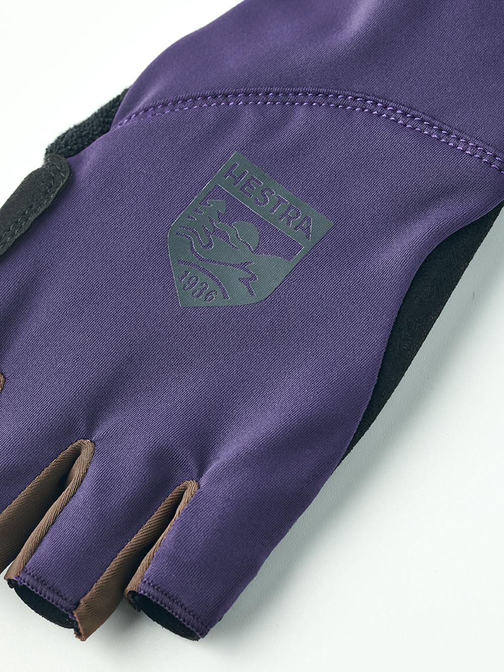 Apex Short in the color Plum (4 of 5)