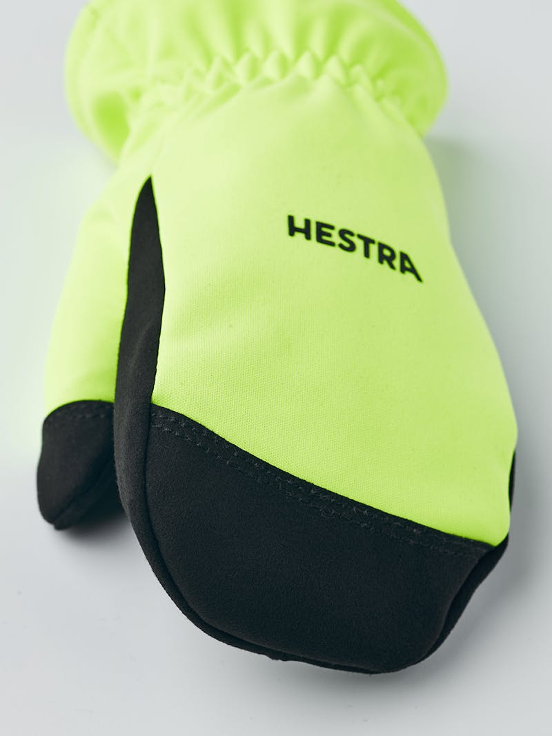 Yellow fabric mitten (2 of 4)