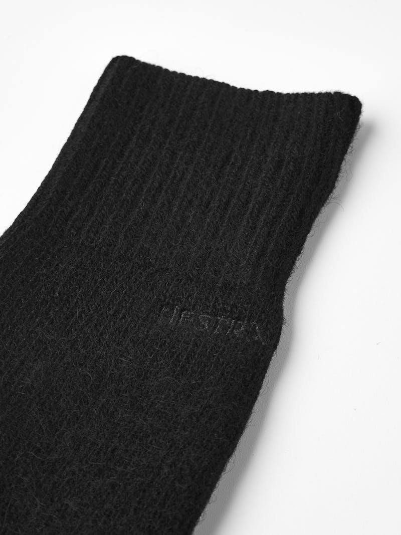 Black knitted cashmere wrist warmer (3 of 3)