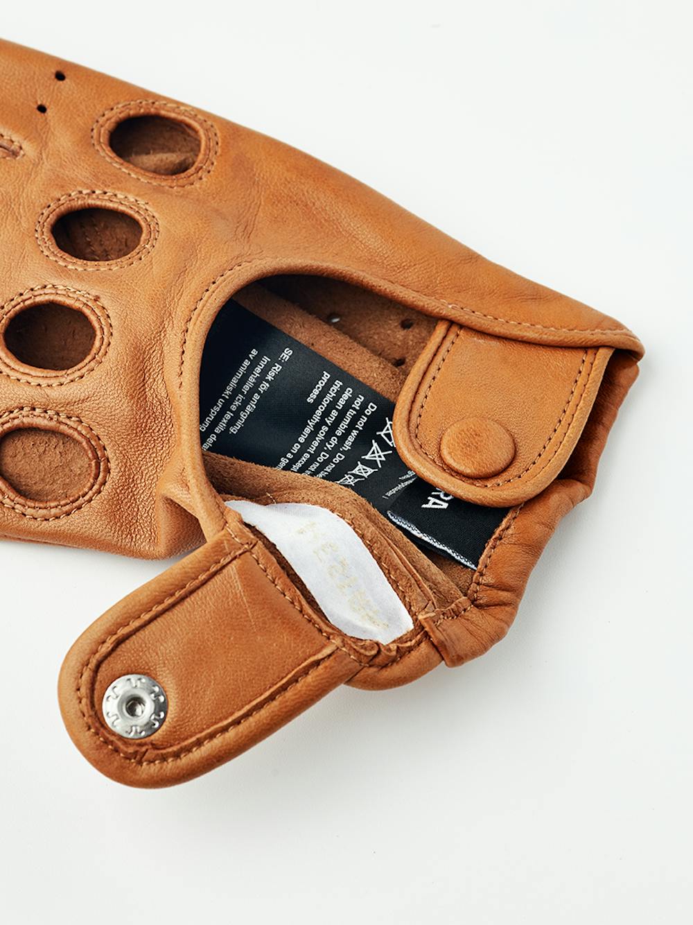 Morgan in the color Cork (3 of 5)