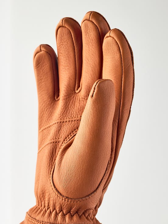 Alternative image for Buvika Deerskin