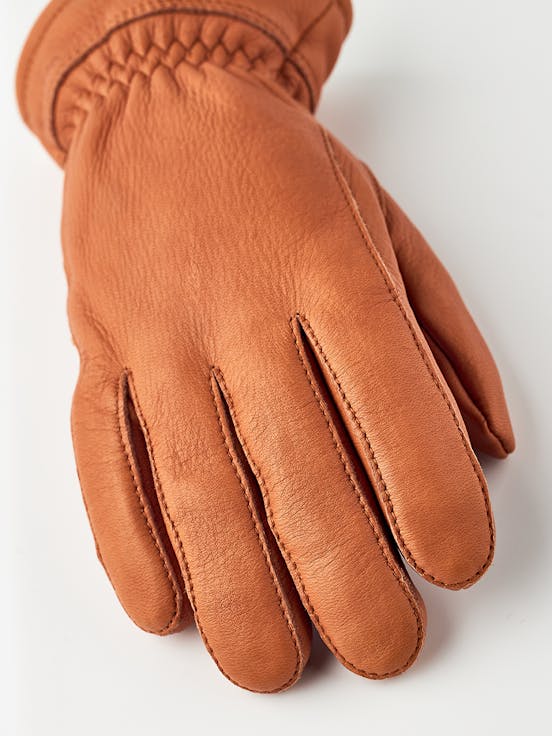 Alternative image for Buvika Deerskin