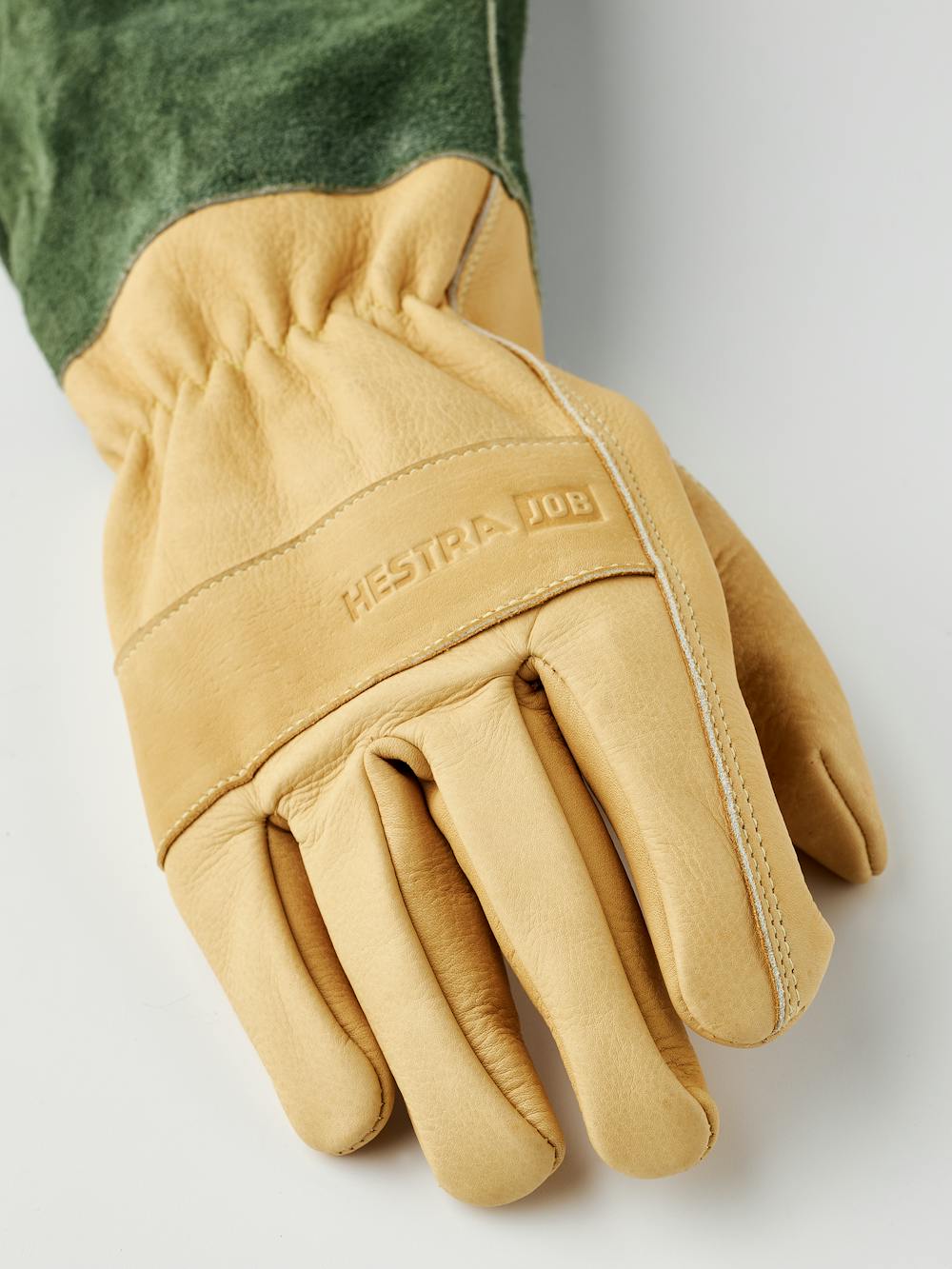 Gardener's Gauntlet in the color Yellow (3 of 6)