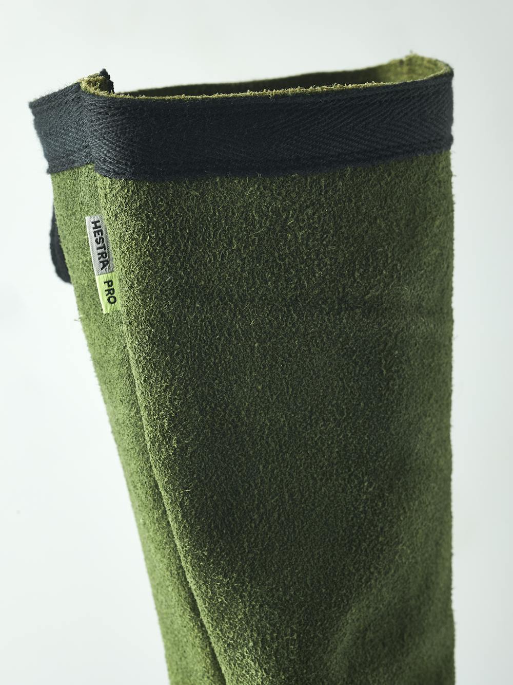 Gardener's Gauntlet in the color Yellow (3 of 6)