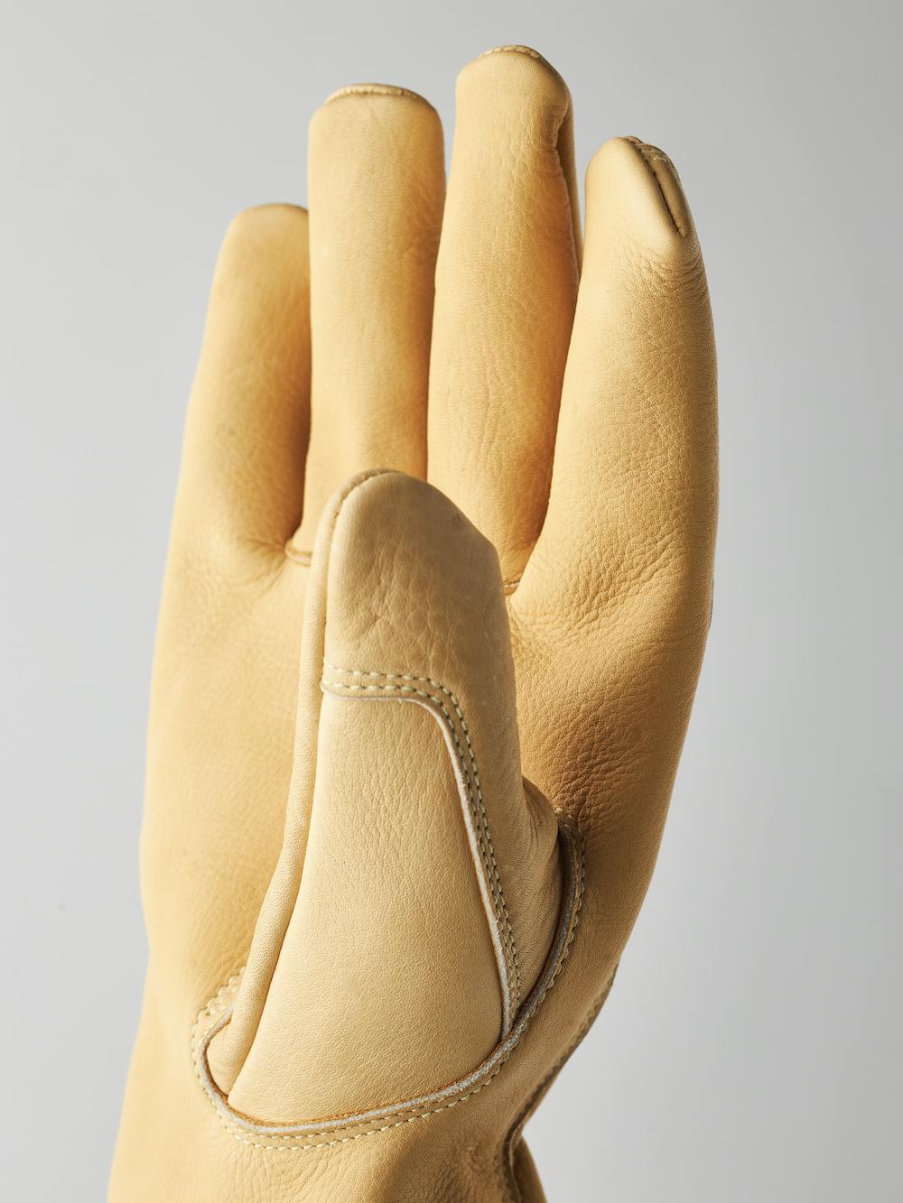 Gardener's Gauntlet in the color Yellow (2 of 6)