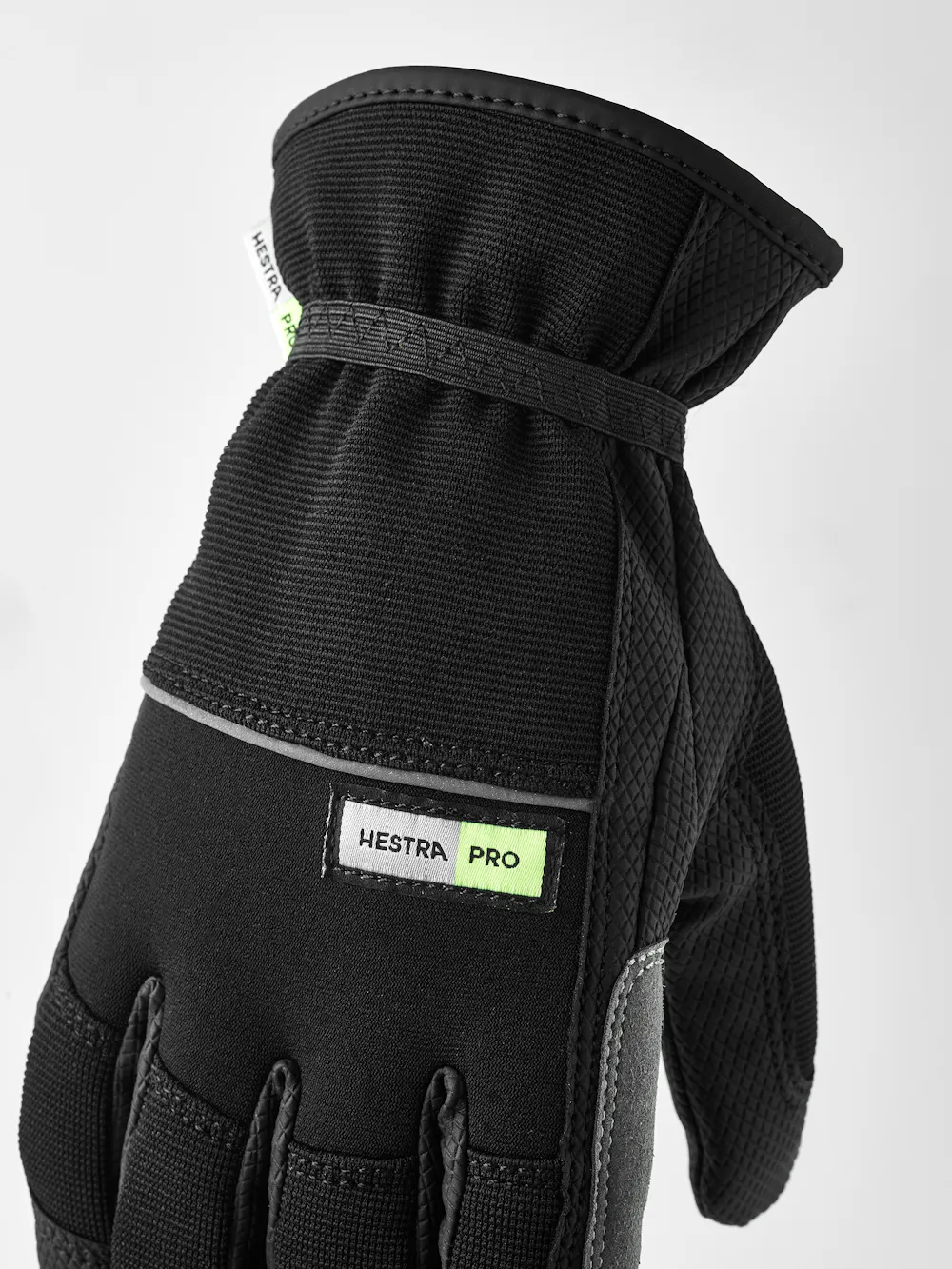 Aries in the color Black (4 of 5)