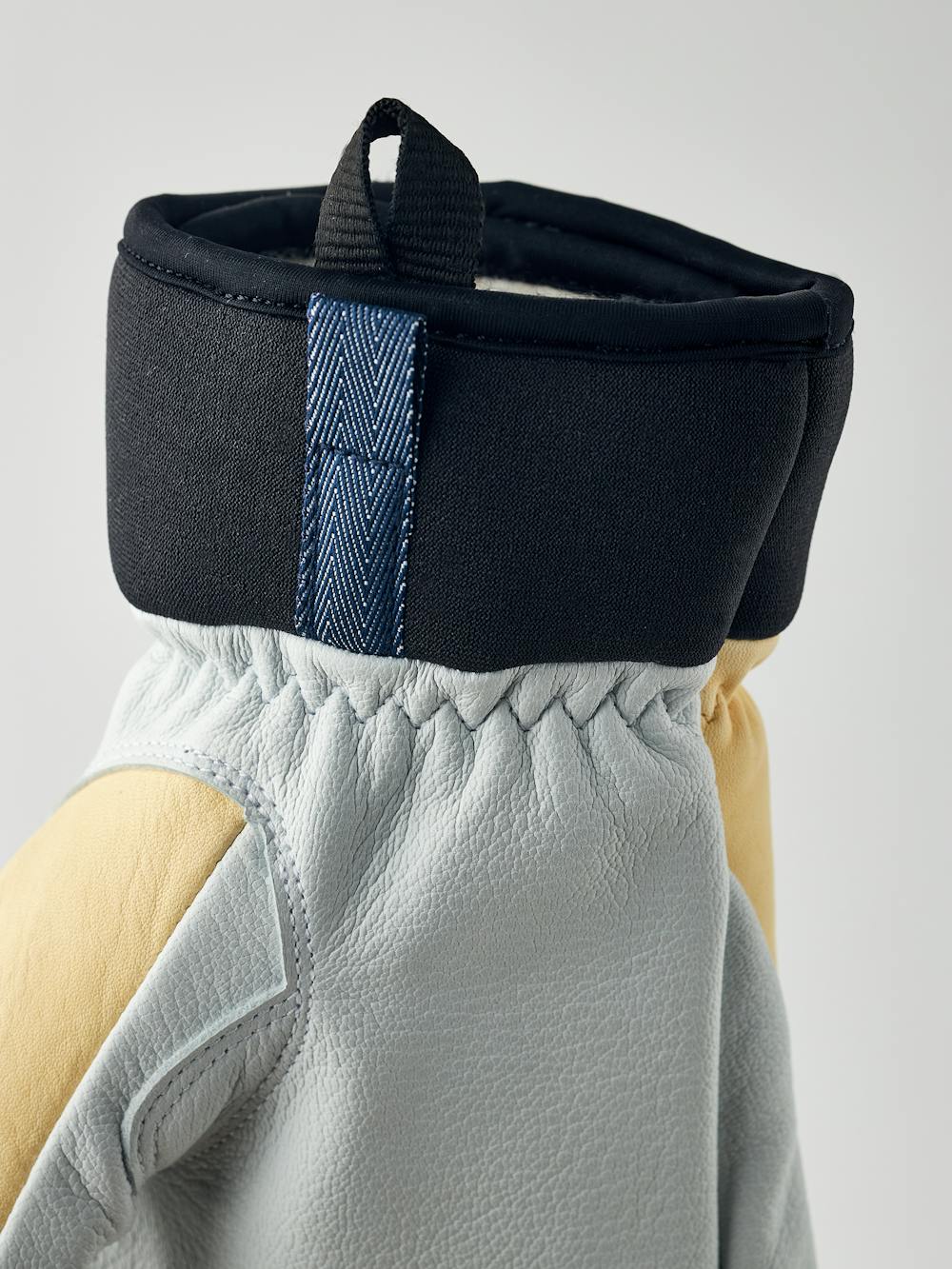 Hellgelber Fausthandschuh aus Ziegenleder und Rindsleder mit weißer Innenhand (5 oder 6)