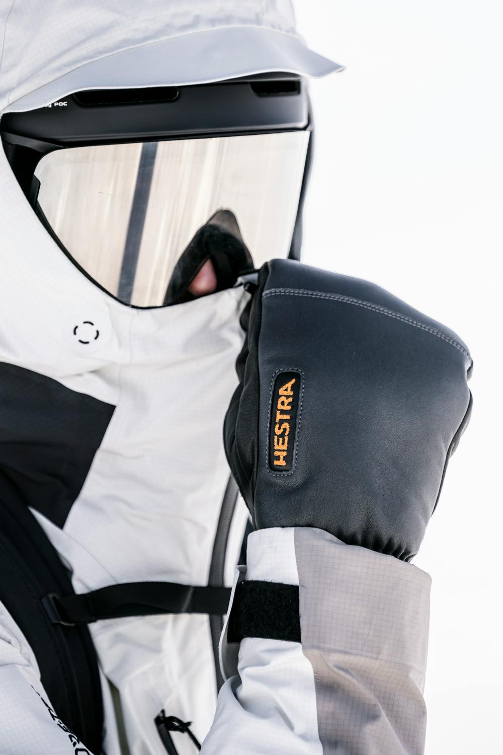 Gray goat leather and cow hide mitten with black palm (2 of 8)