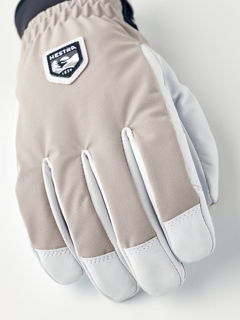 Beige fabric ski glove with white goat leather palm (3 of 5)