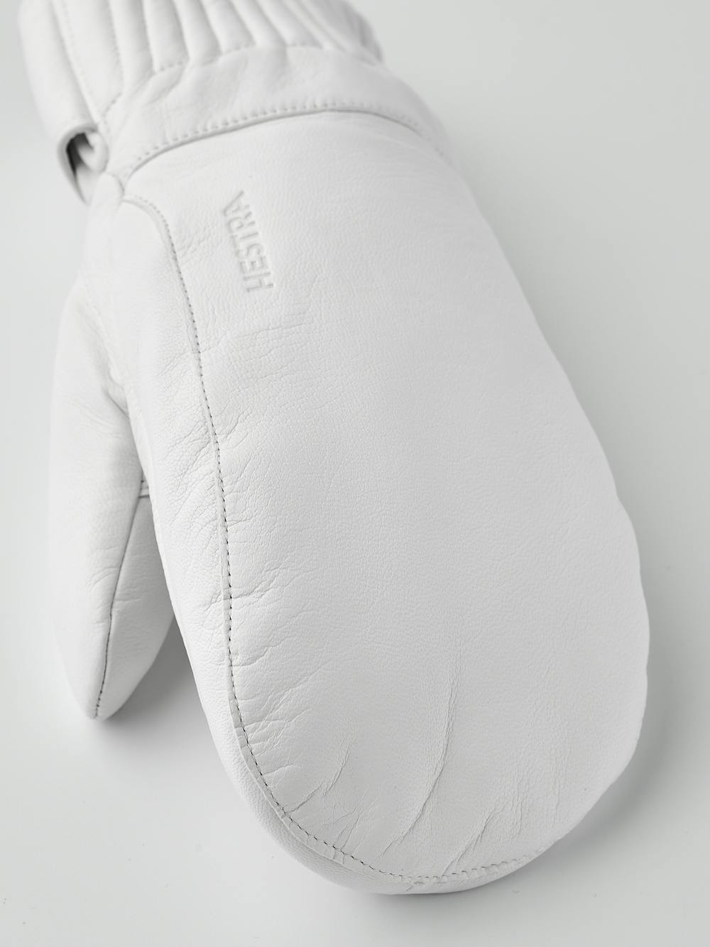 White hairsheep mitten (3 of 6)