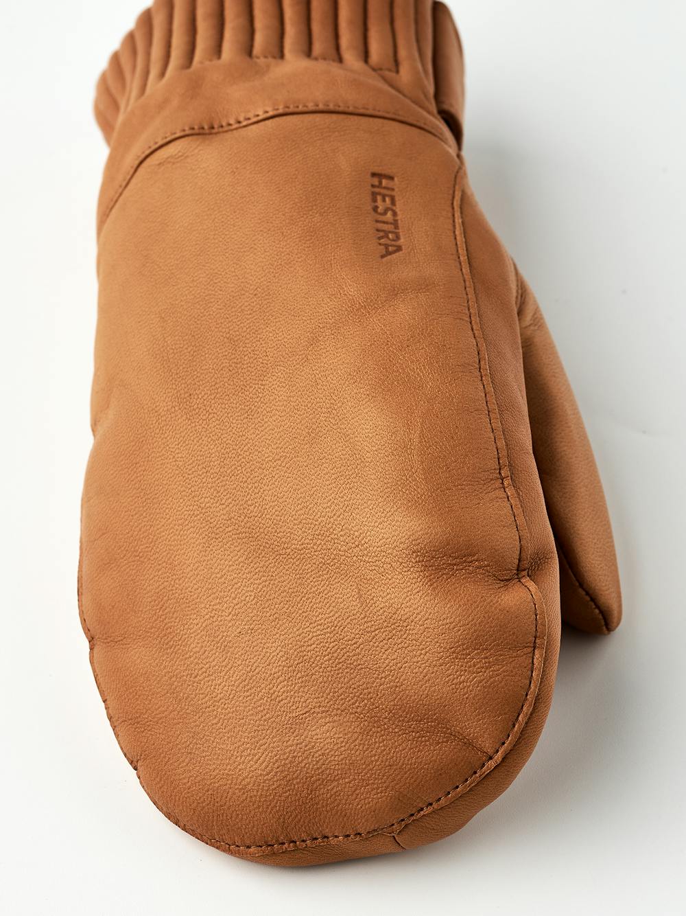 Light brown hairsheep mitten (4 of 6)