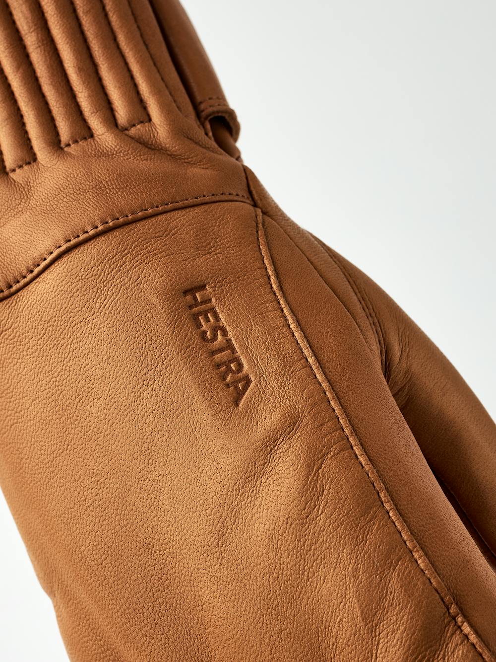 Light brown hairsheep mitten (3 of 6)