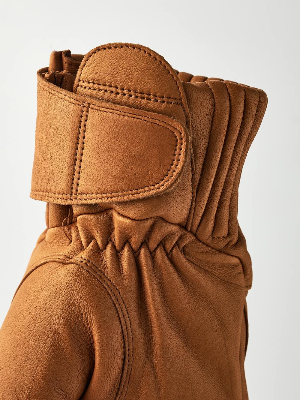 Light brown hairsheep ski glove  (6 of 6)