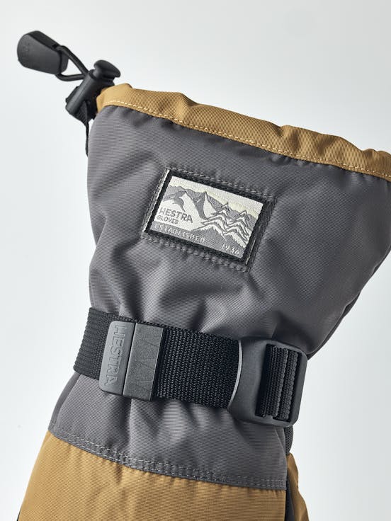 Alternative image for Gauntlet Sr. Mitt