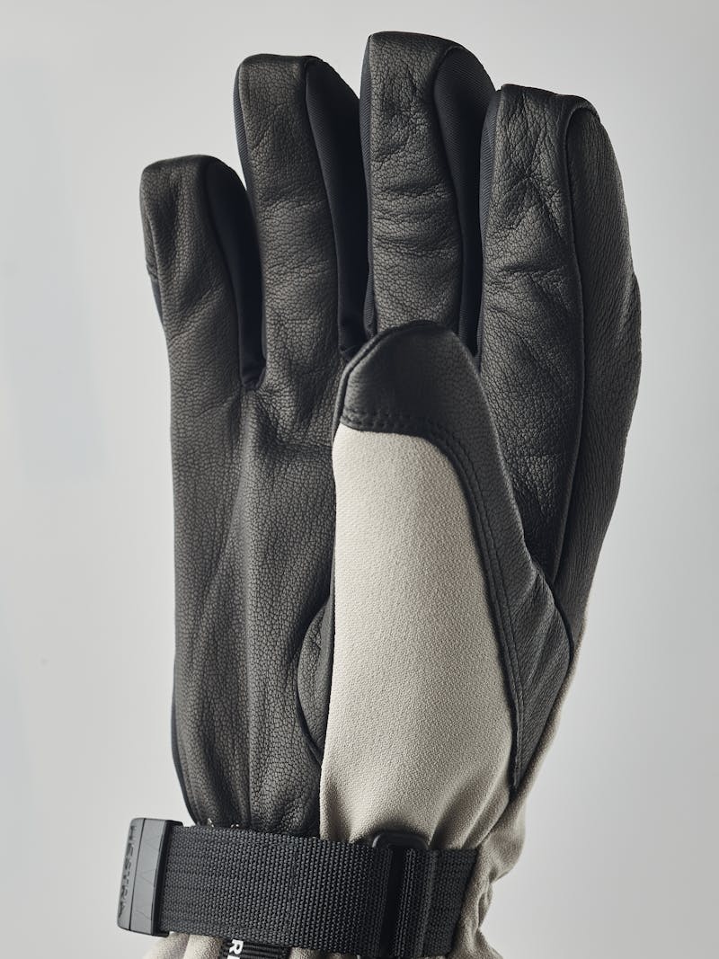 CZone Mountain 5-finger i färgen Beige (3 av 5)