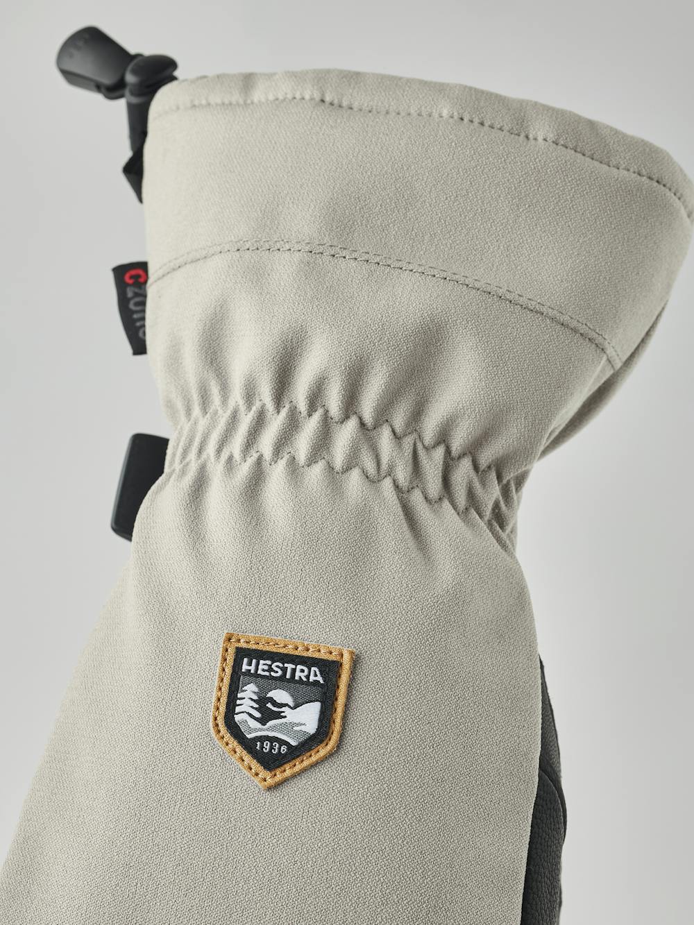 CZone Mountain Mitt in the color Beige (2 of 5)