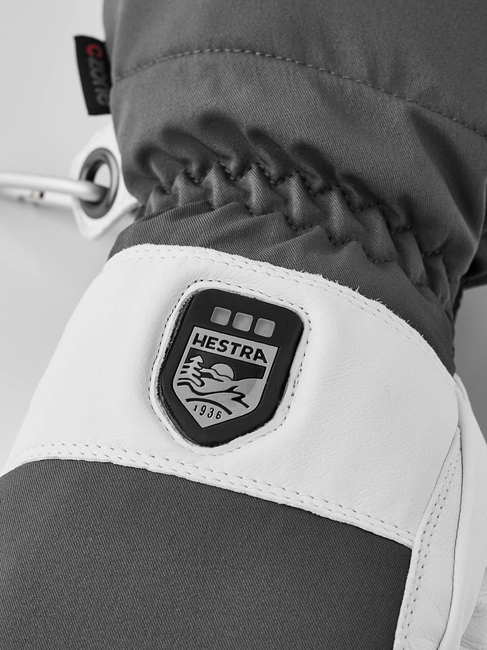 Gray thermal mitten with white goat leather palm (5 of 7)