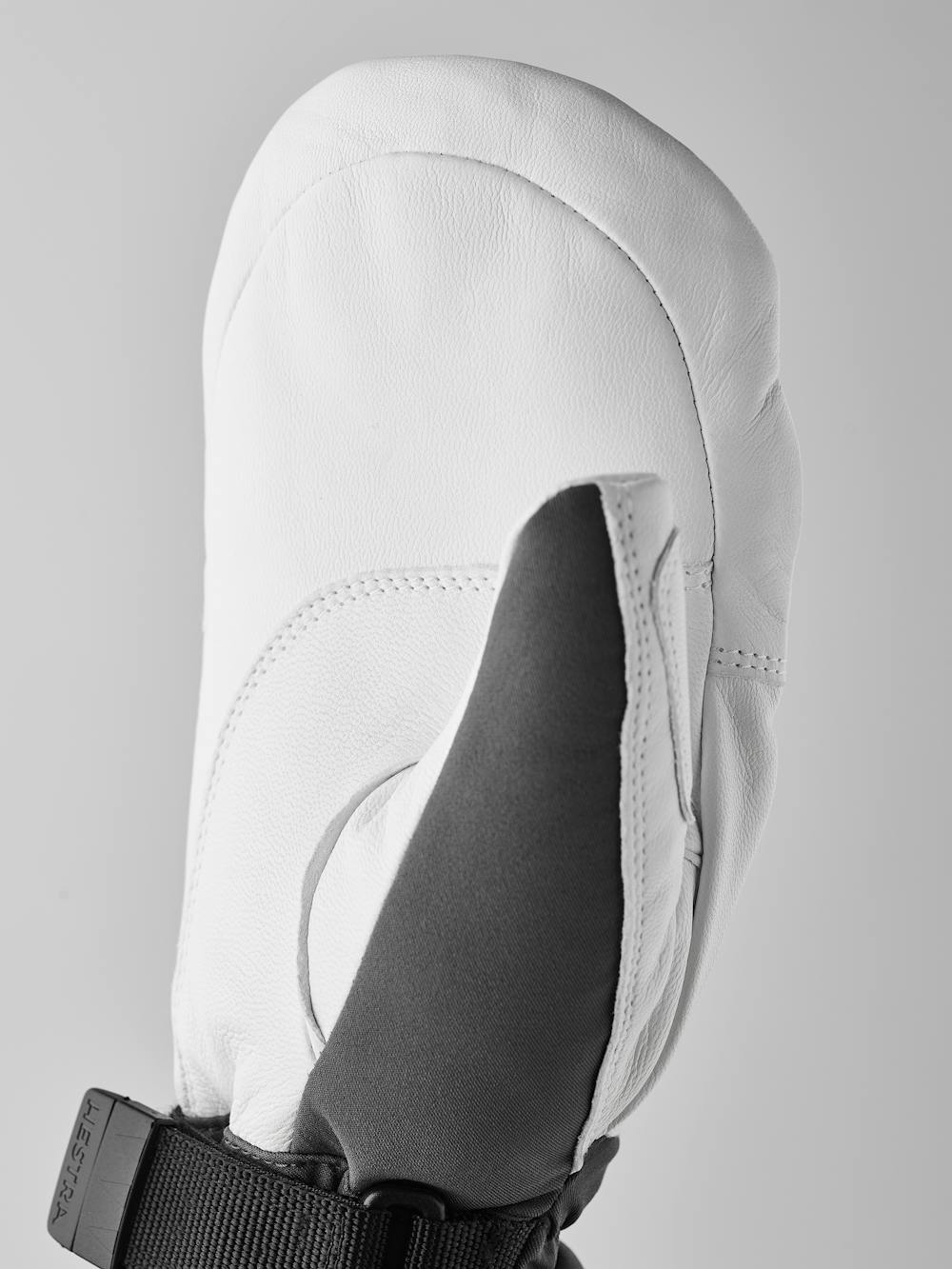 Gray thermal mitten with white goat leather palm (3 of 7)