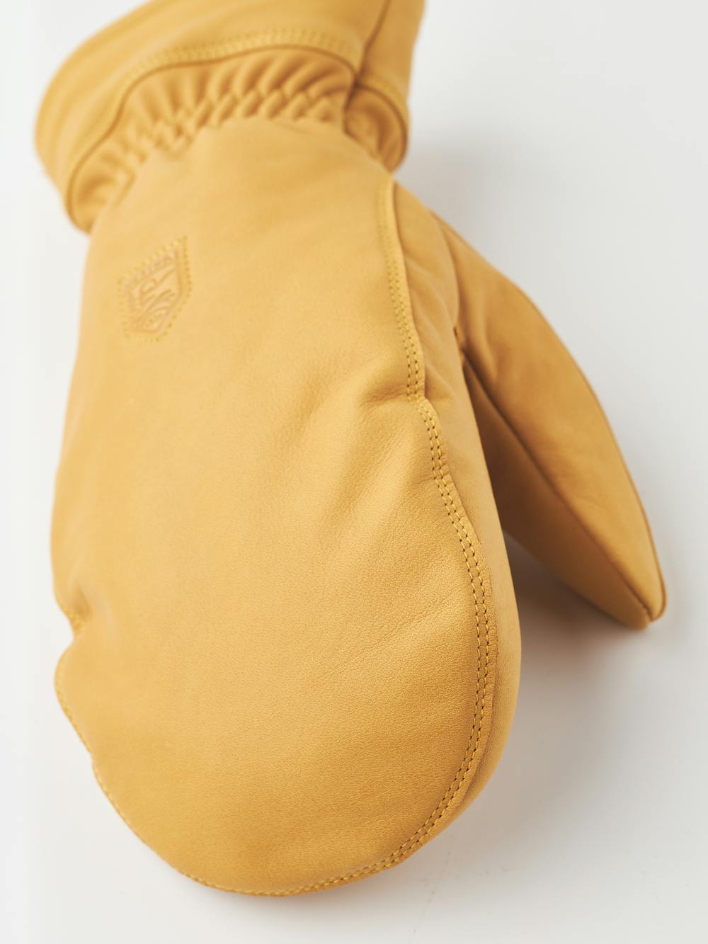 Light yellow cow hide mitten   (2 of 5)