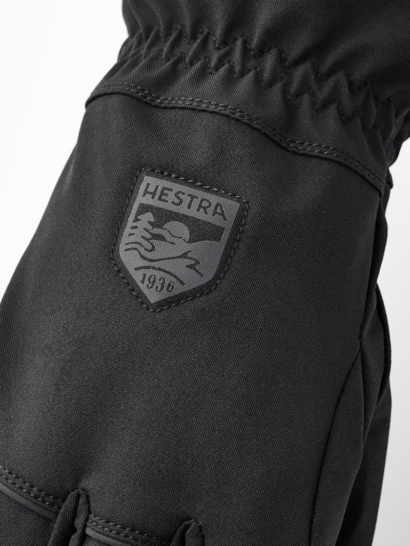Black outdoor glove with synthetic suede palm and touch function (4 of 5)