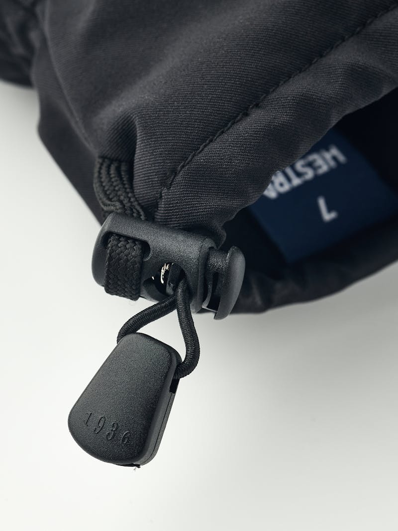 Black outdoor glove with synthetic suede palm and touch function (5 of 5)