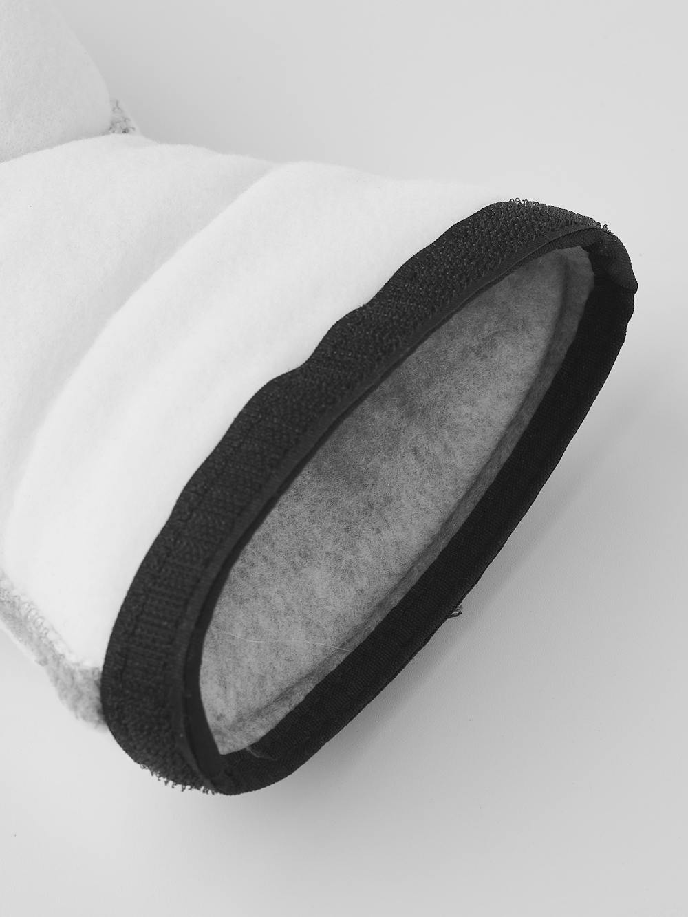 White machine-sewn liner mitten (4 of 4)