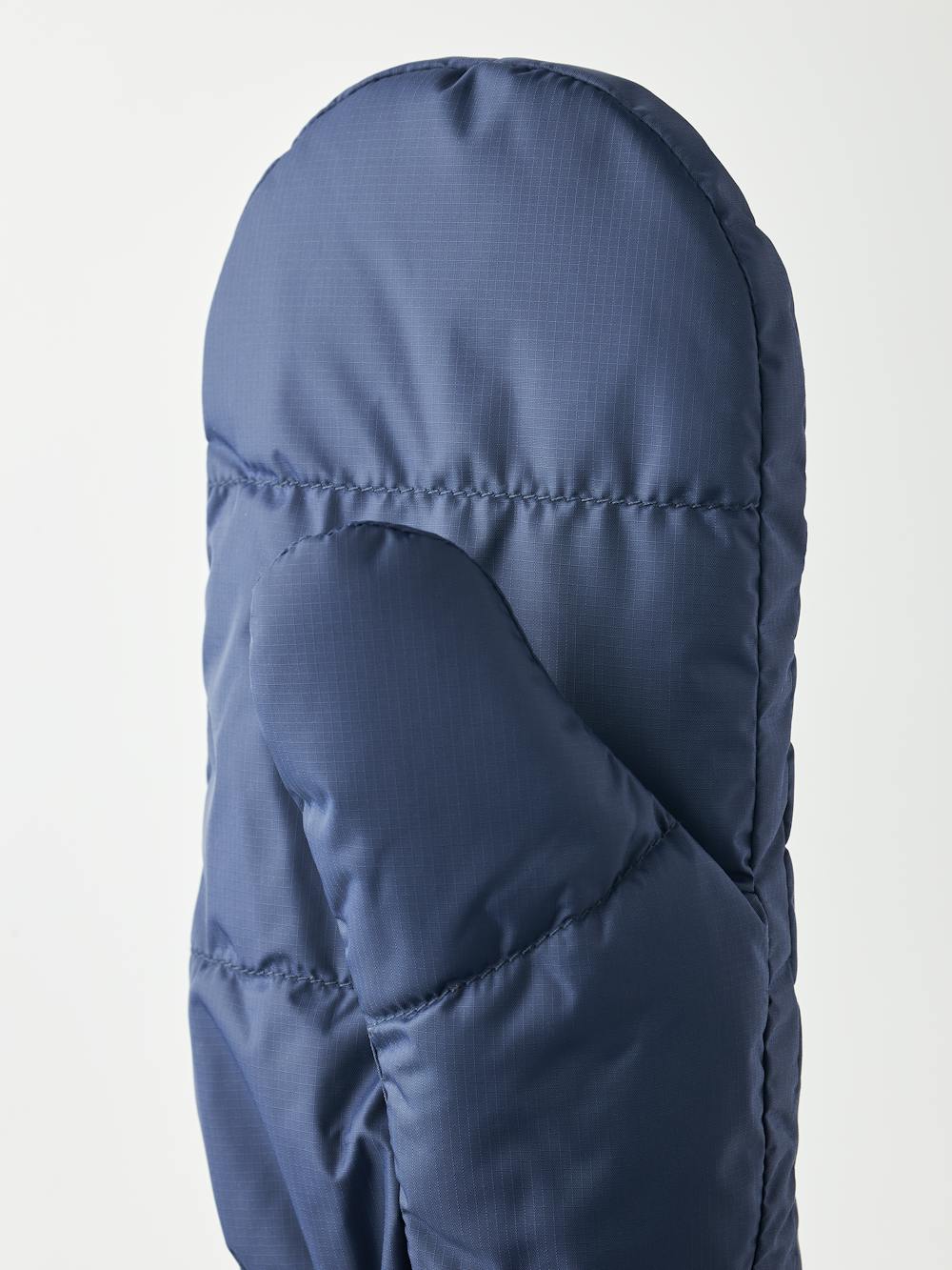 Otra in the color Navy (6 of 6)