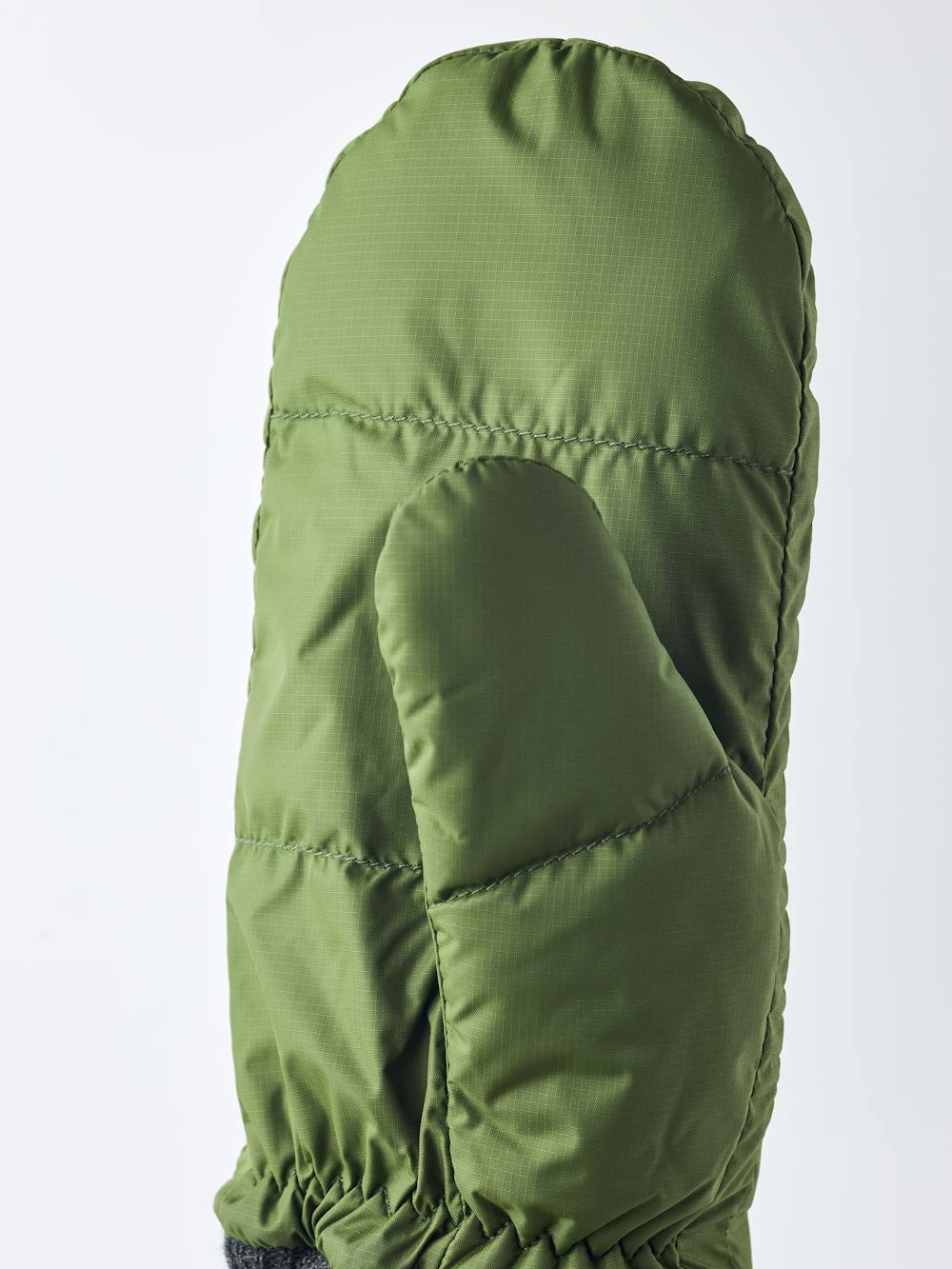 Otra i färgen Mörkgrön (2 av 6)