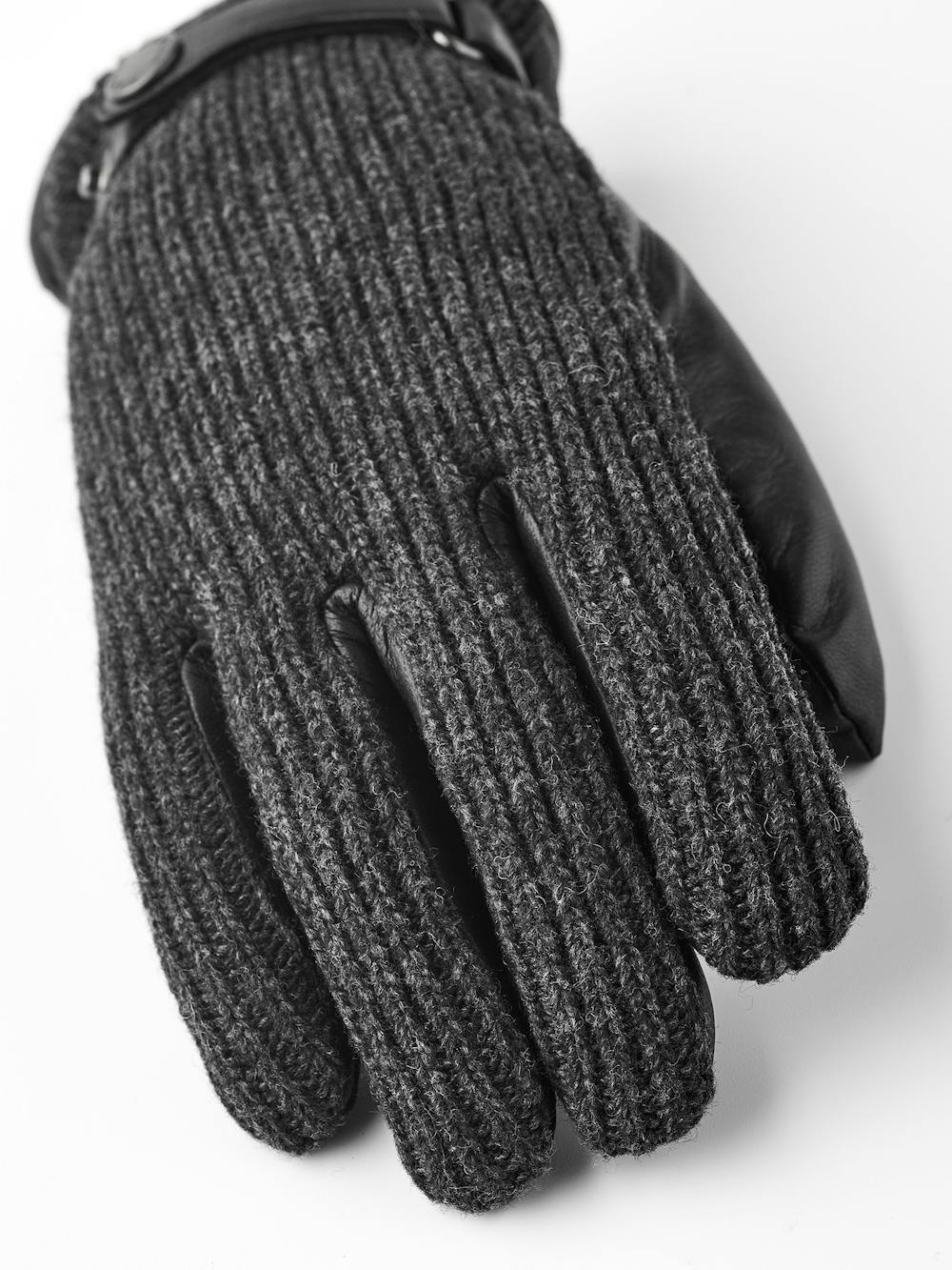 Black machine-sewn hairsheep leather glove with black ribbed wool back
 (2 of 5)