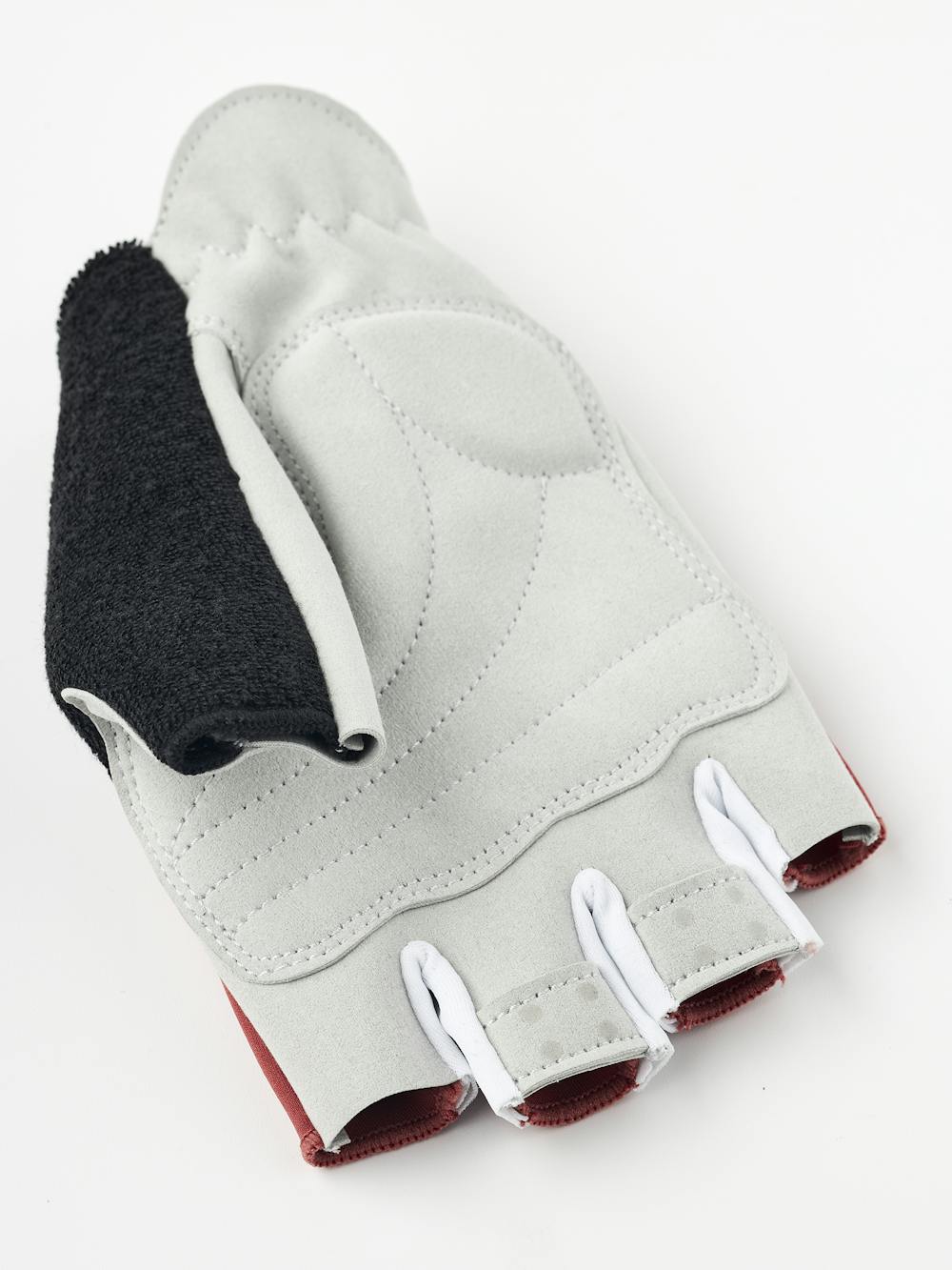 Spiro Short 5-finger in the color Rust / Light grey (2 of 9)