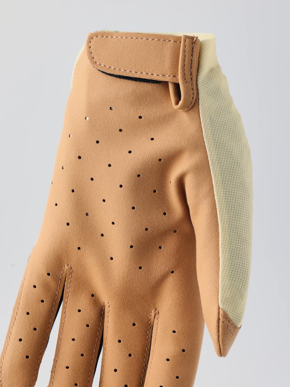 Ventair Long - 5 finger in the color Pale yellow (3 of 4)