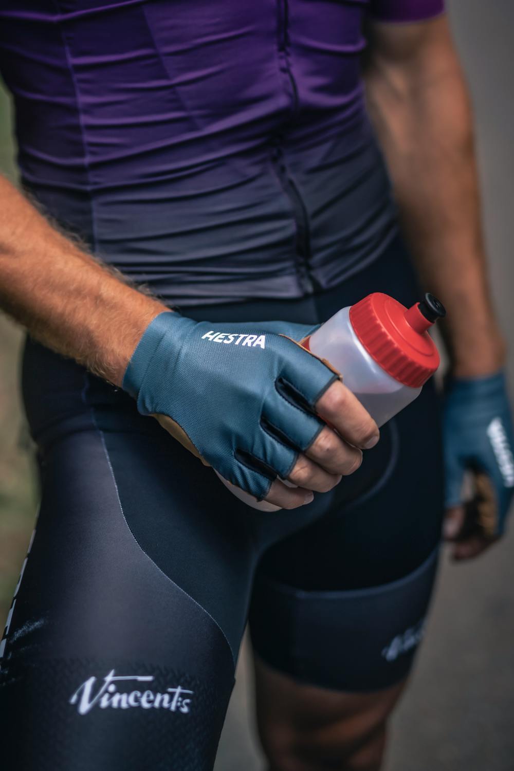 Ventair Short 5-finger in the color Petrol (6 of 8)