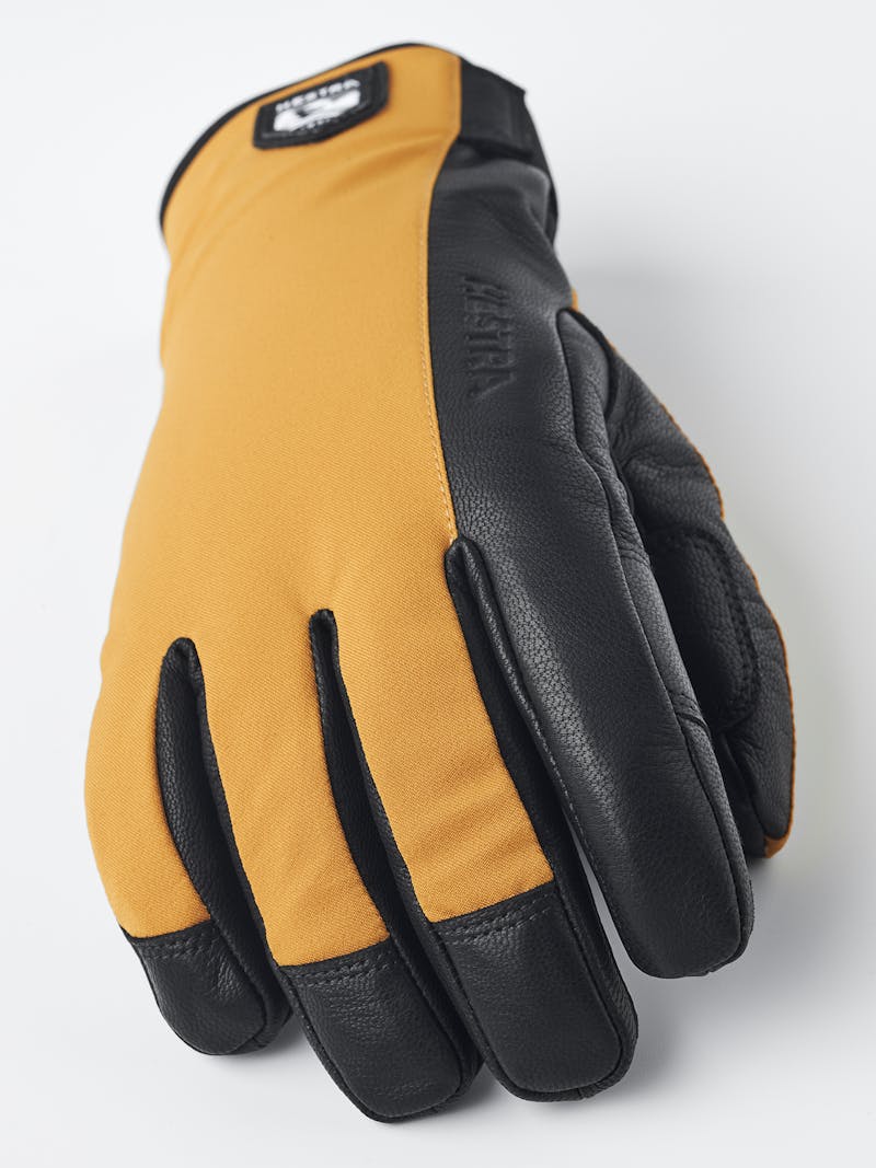 Flextron Motion Short 5-finger in the color Mustard / black (2 of 6)