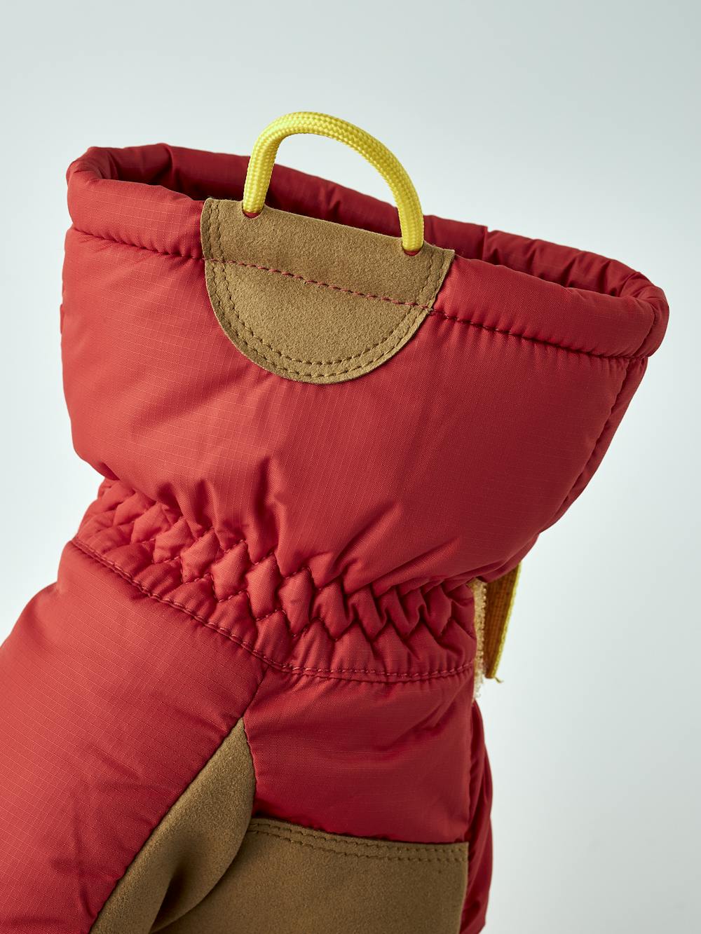 Kiruna Mitt in der Farbe Hellrot (4 oder 5)