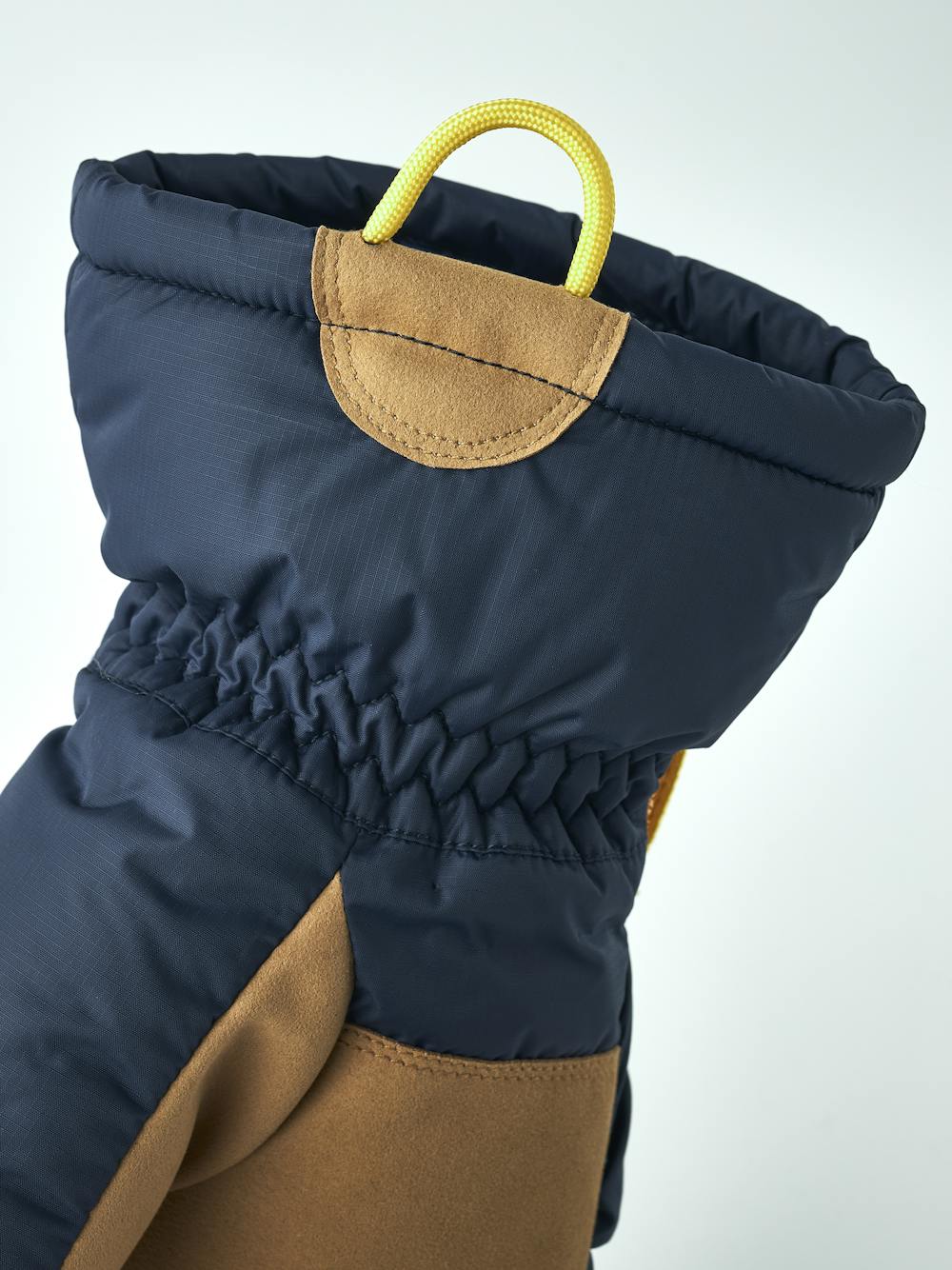 Kiruna Mitt in der Farbe Marineblau (2 oder 5)