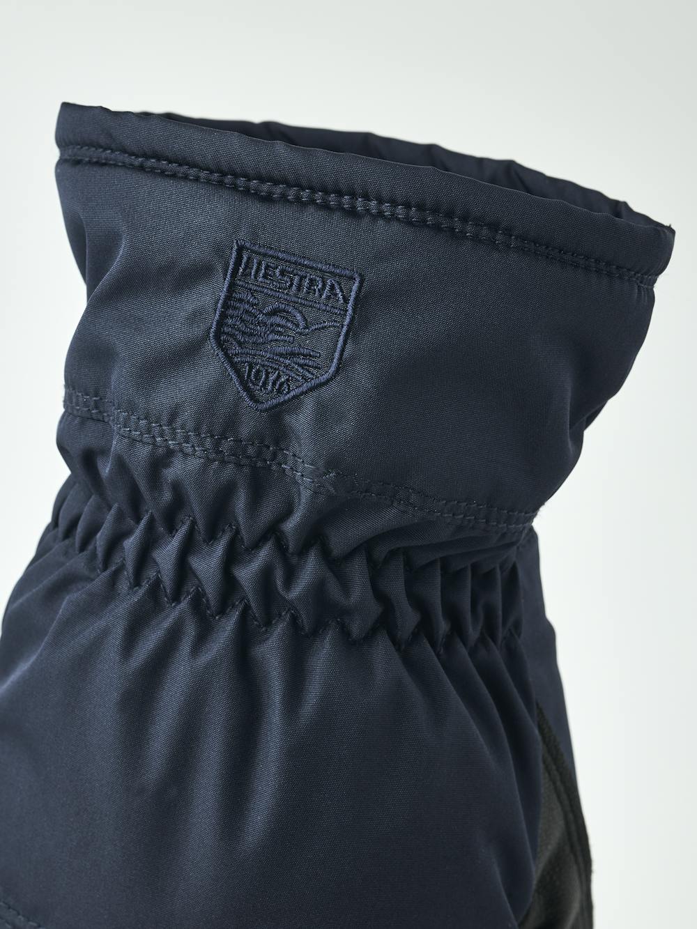 Women's Primaloft Leather Mitt in the color Navy (3 of 4)