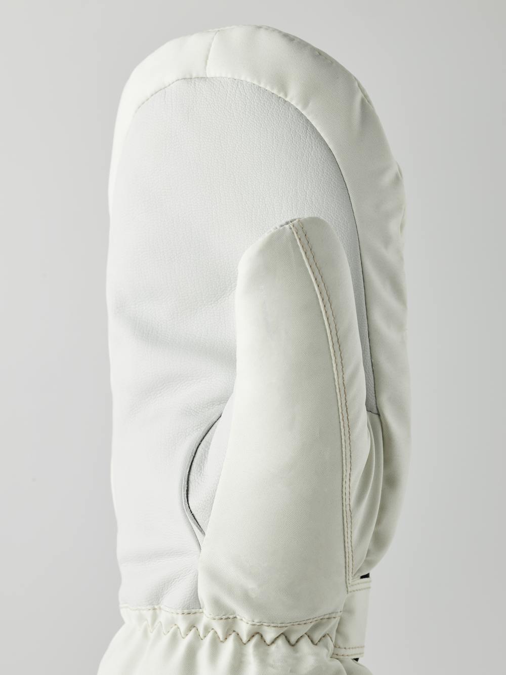 Cosy Mitt i färgen Ivory (4 av 6)