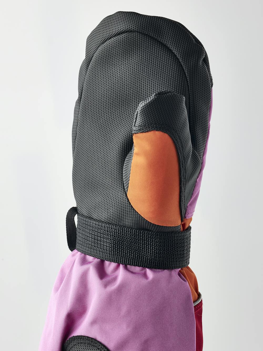 Kids' CZone Mitt in the color Cerise/light orange (2 of 5)